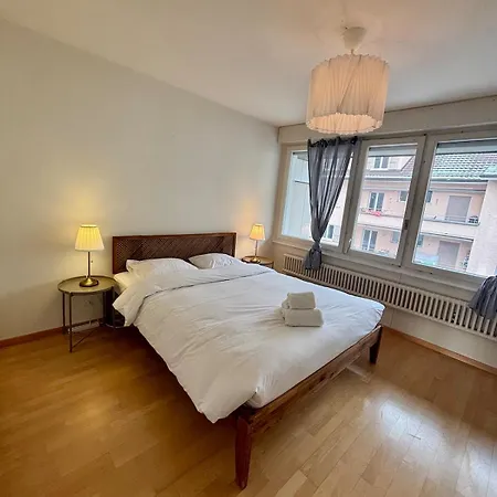 Simple & Comfy On Gartenstrasse * ברן