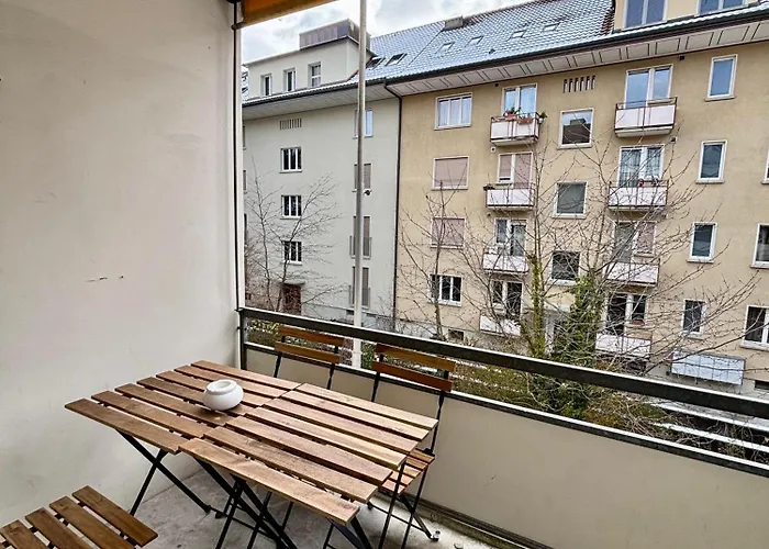 Simple & Comfy On Gartenstrasse Bern