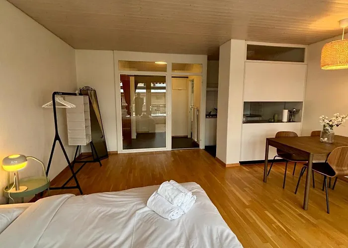 Apartment Simple & Comfy On Gartenstrasse